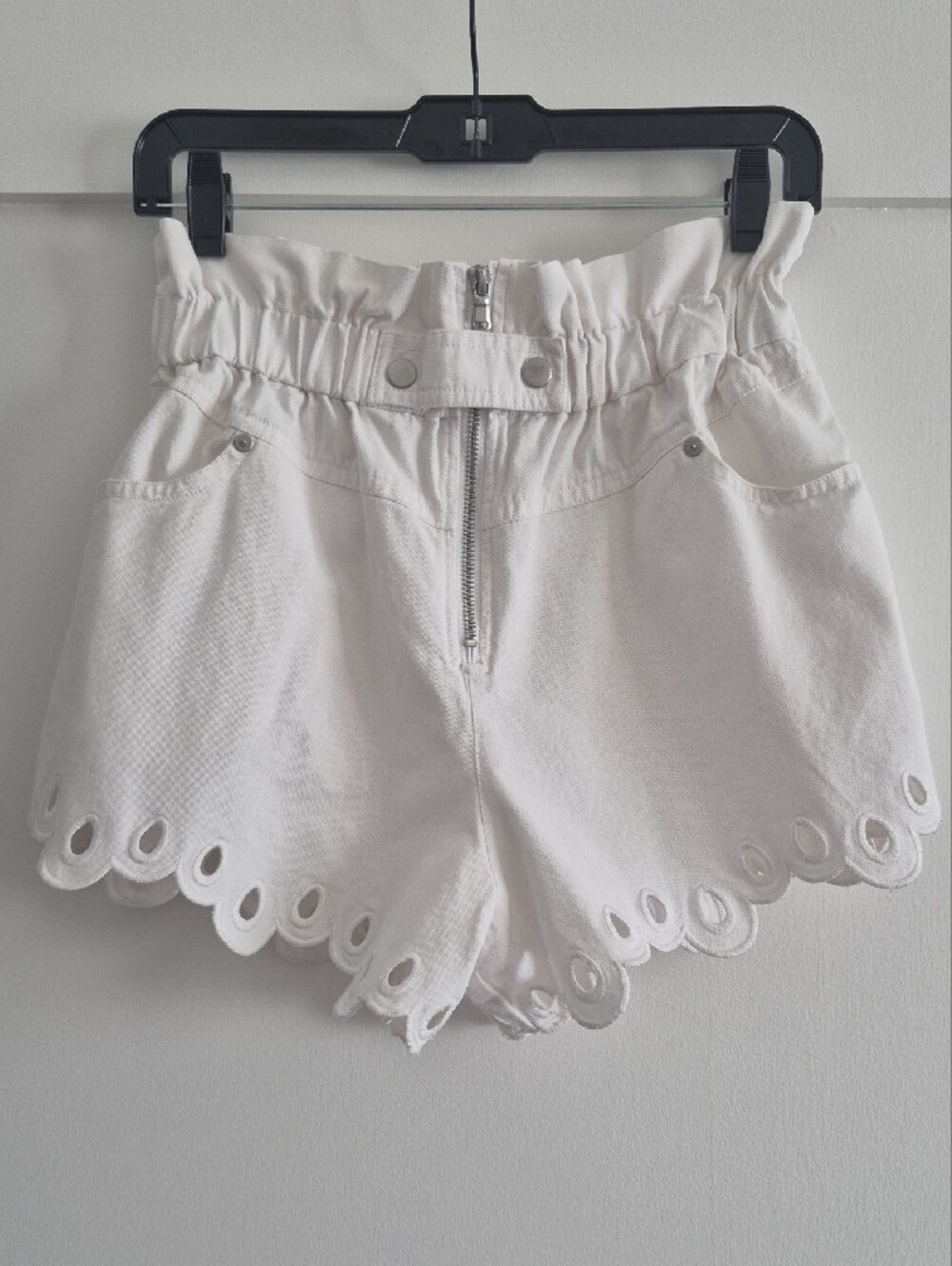 Sea NY Cotton High Waist White Scalloped Hem Paperbag Shorts, Size 4